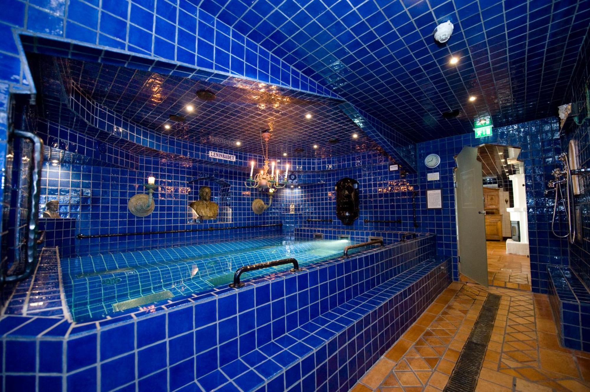 加斯蒂斯酒店 瓦尔贝里 外观 照片